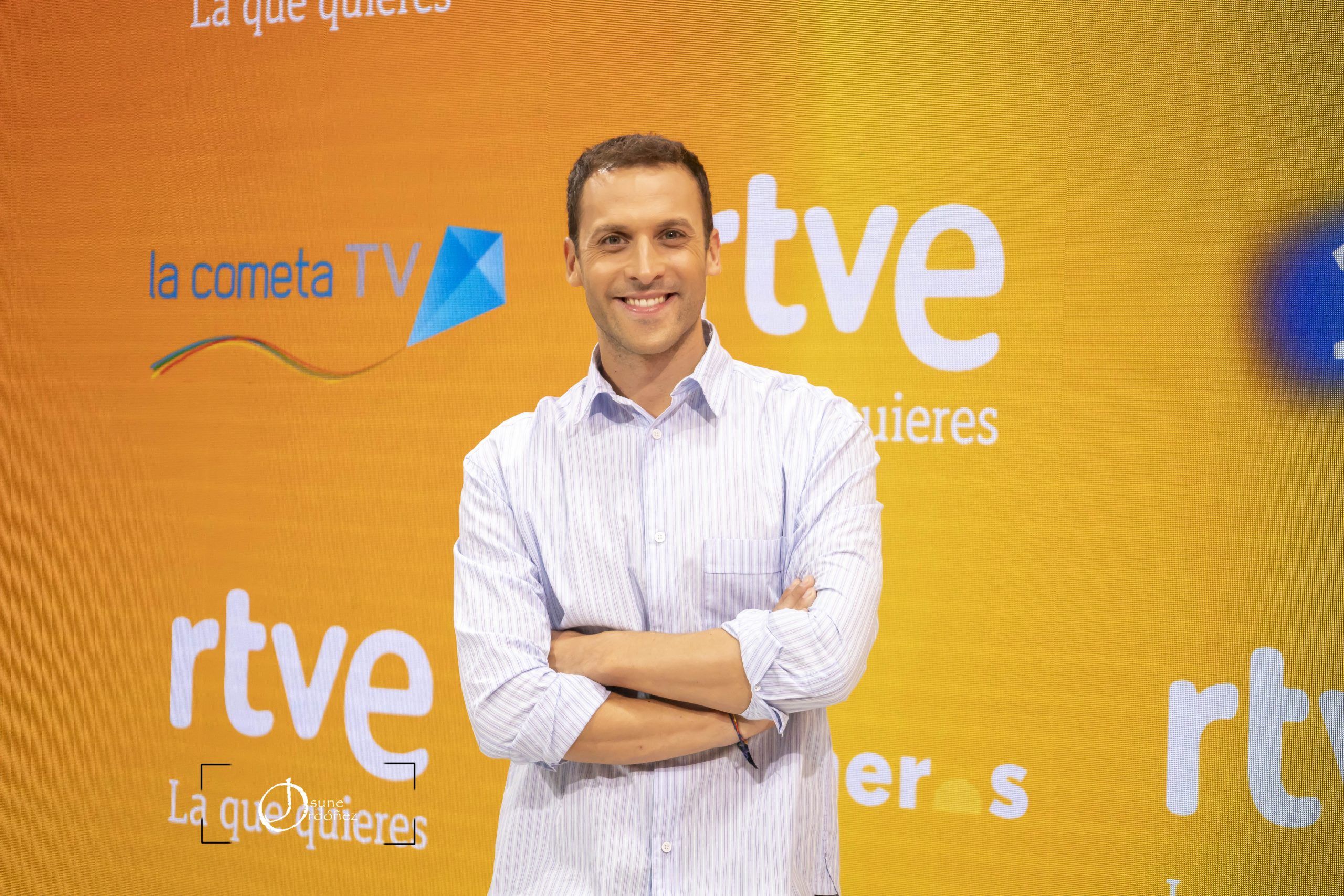 Marc Santandreu. (coo-presentador) de «Mañaneros». Fotografía por Josune Ordóñez